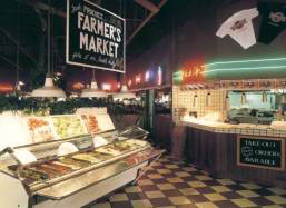 Fudrucker's Interior